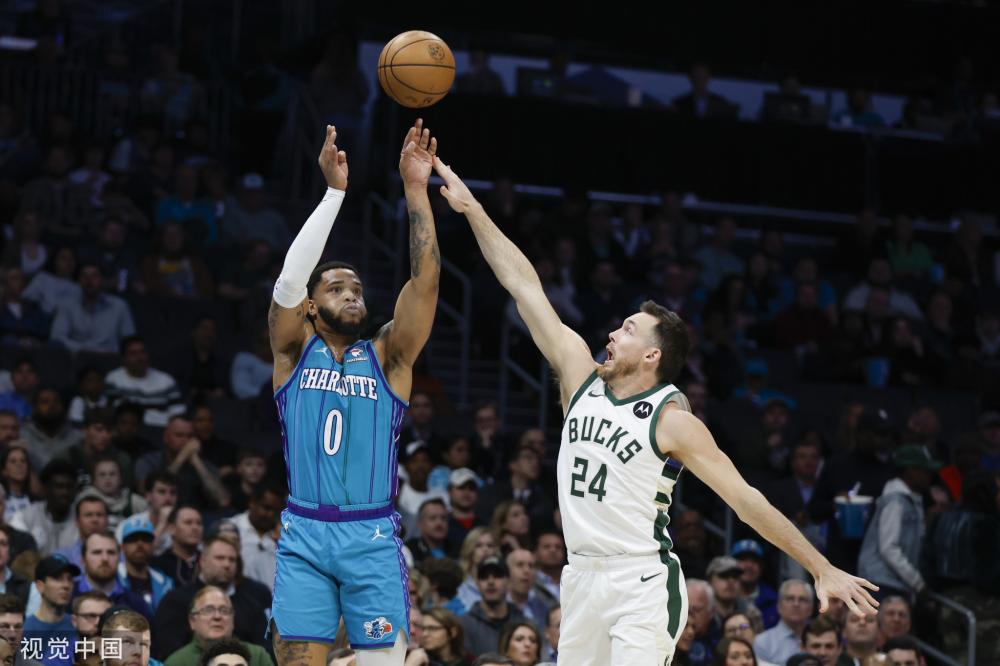 也可以在场 也可以在场