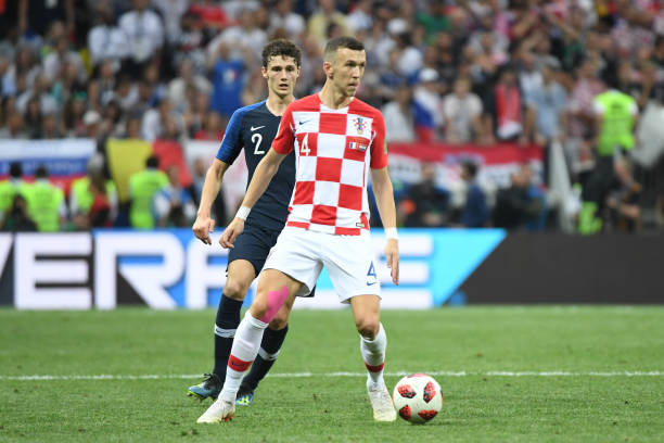 而面对梅西 而面对梅西