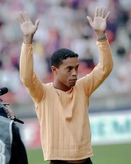 他的故事告 他的故事告