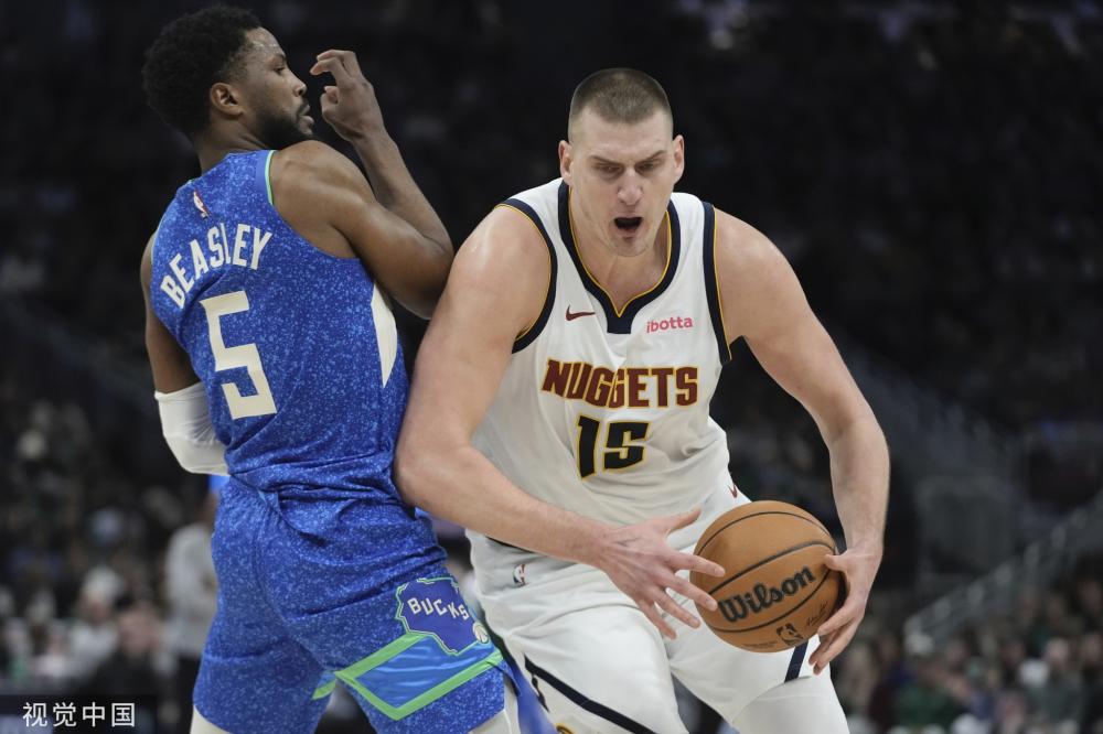 他的存在不 他的存在不